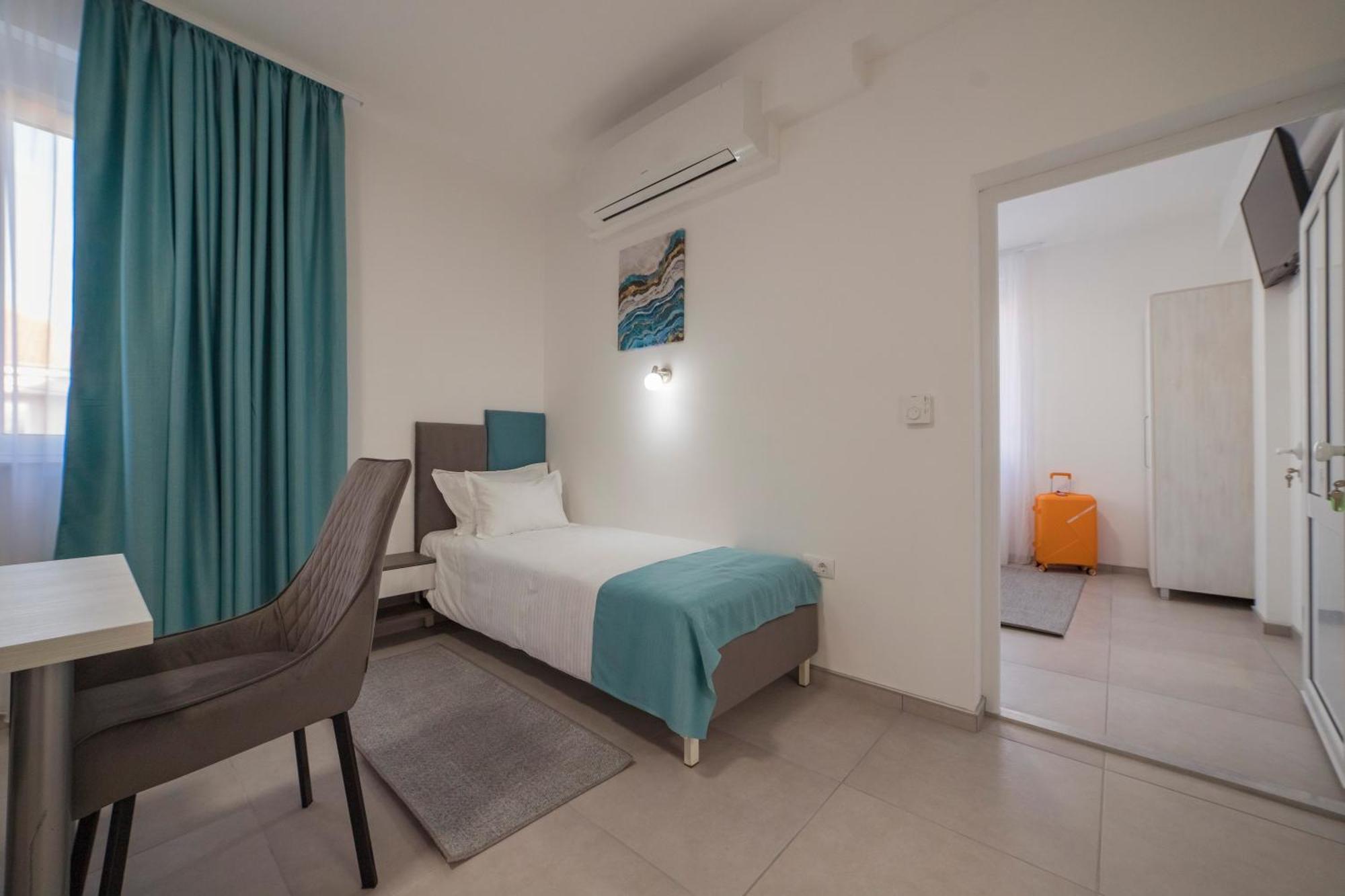 As Apartmani Пірот Екстер'єр фото